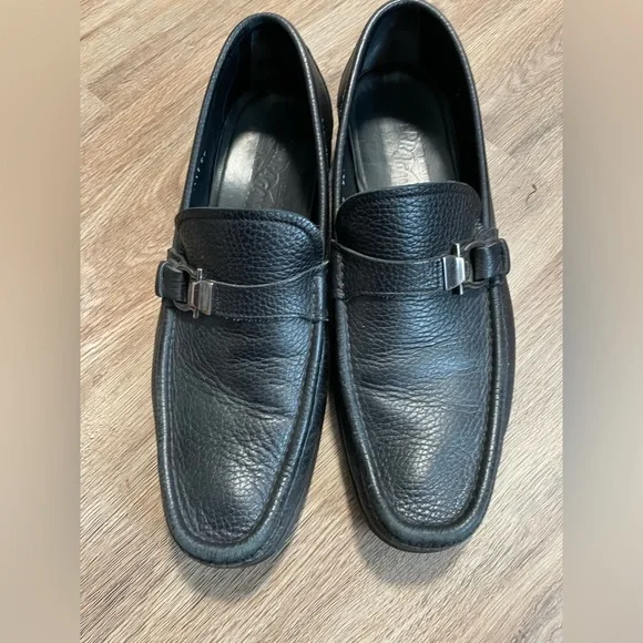 Salvatore Ferragamo | Shoes | Salvatore Ferragamo Black  display picture 2
